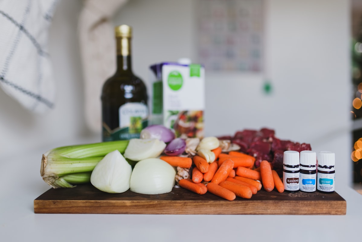 Balanced meal with fresh vegetables and protein